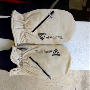 West Chester gloves